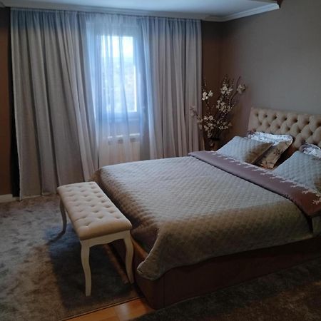 Apartment Shafi 8 Tbilisi Exteriör bild