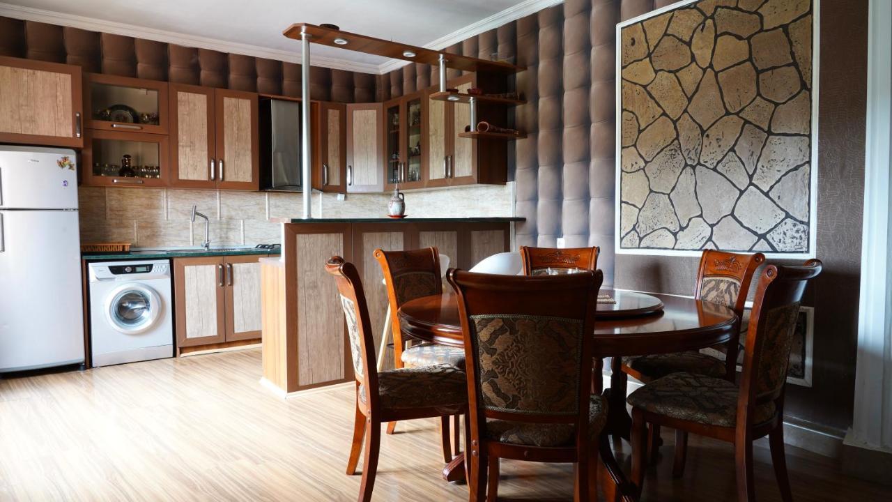 Apartment Shafi 8 Tbilisi Exteriör bild