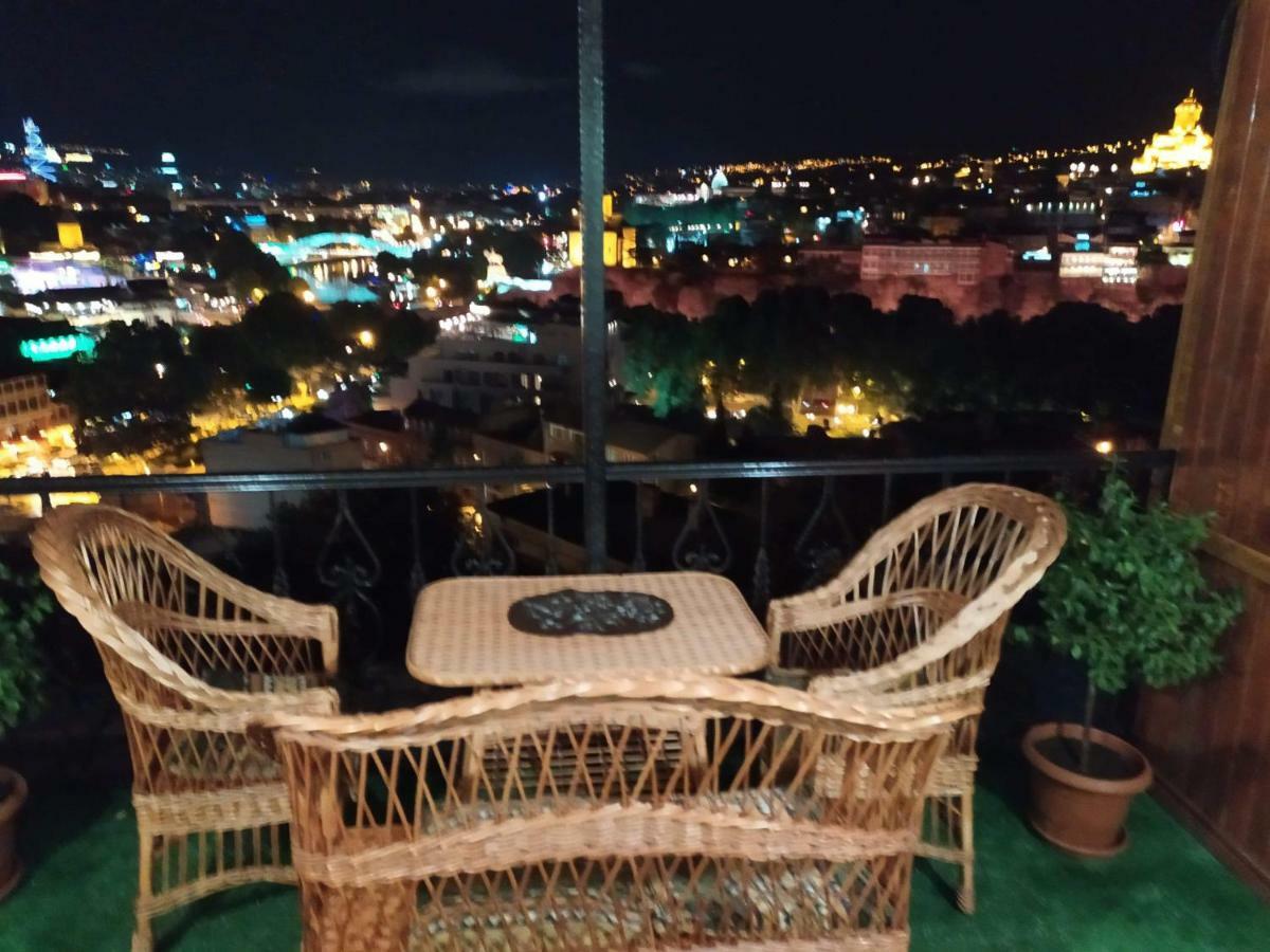 Apartment Shafi 8 Tbilisi Exteriör bild
